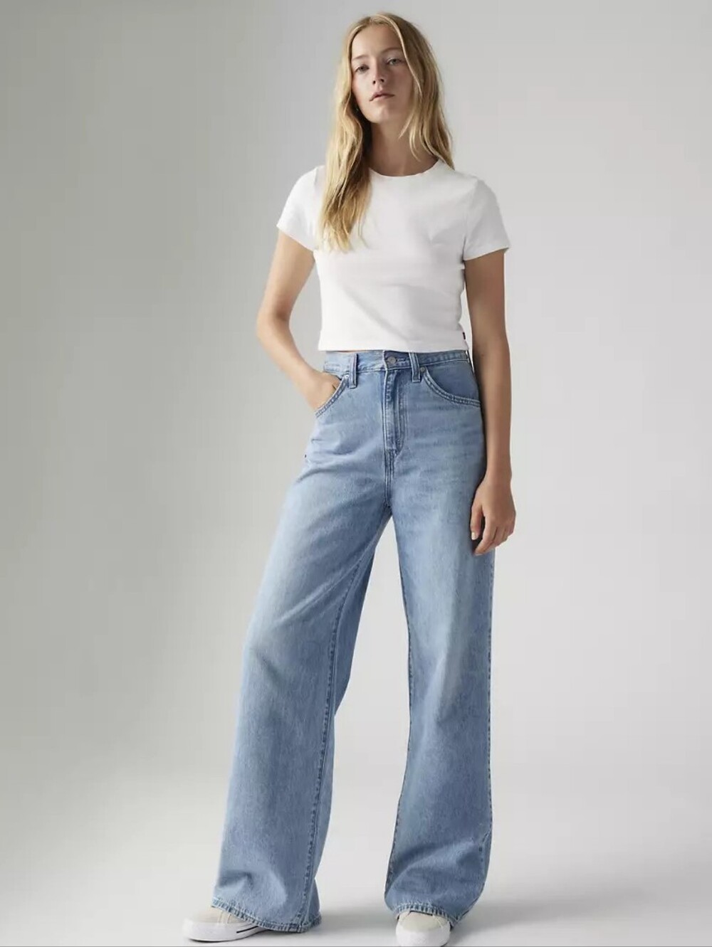 NEW Levi's Cinch Waist Baggy Jeans, Size 29 / 8